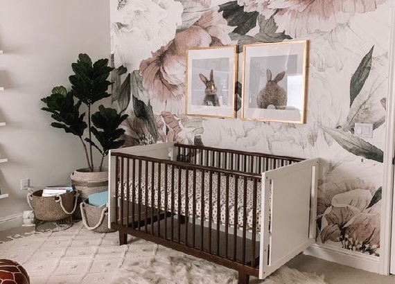 CHILDREN’S BEDROOM WALL